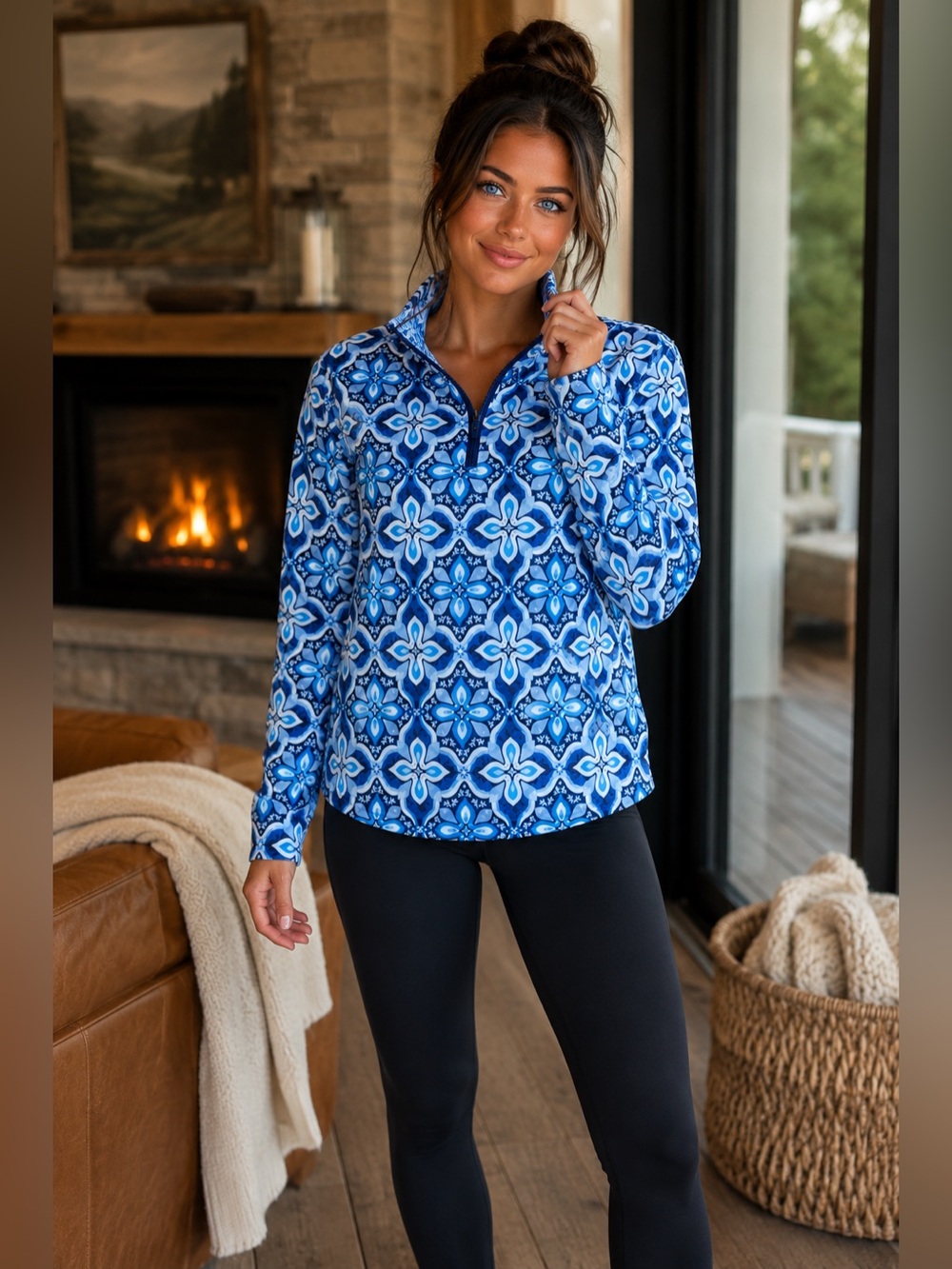 NWOT Vera Bradley 1/4 zip Sweatshirt Sweater Top RAINDROP MEDALLION Blue